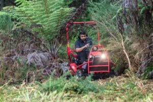 Canycom CMX2406 Ride-on Brushcutter